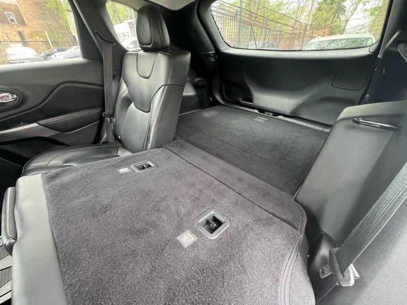 Jeep Cherokee Limited FWD 2019