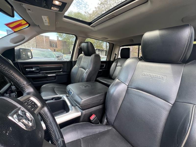 RAM 1500 Laramie Crew Cab SWB 4WD 2017
