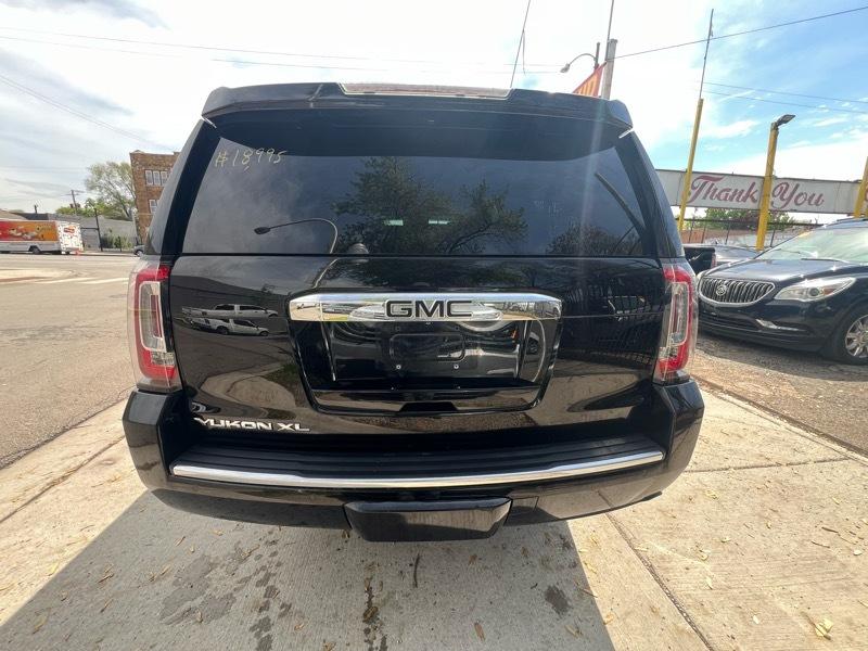 GMC Yukon Denali XL 4WD 2015