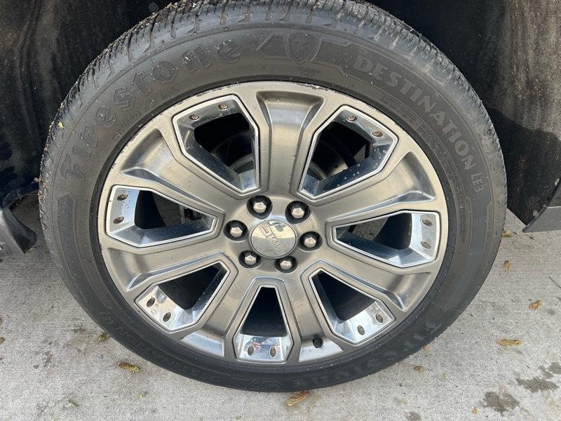 GMC Yukon Denali XL 4WD 2015