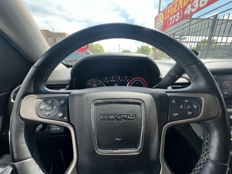 GMC Yukon Denali XL 4WD 2015