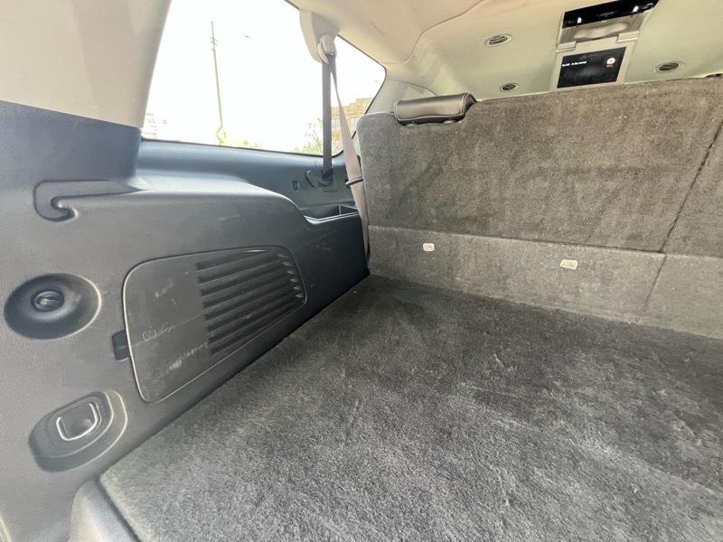 GMC Yukon Denali XL 4WD 2015