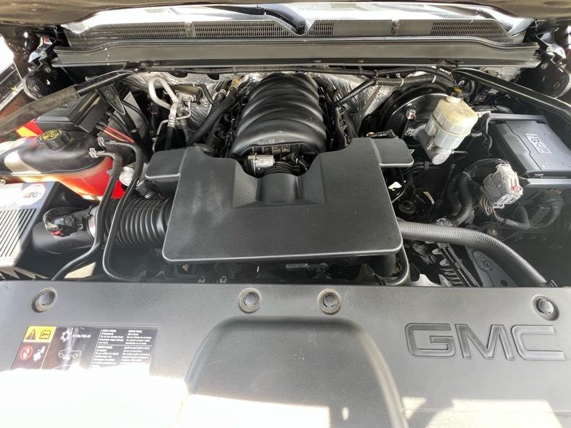 GMC Yukon Denali XL 4WD 2015