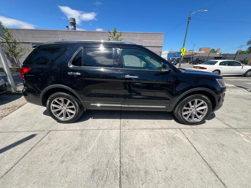 Ford Explorer Limited 4WD 2017
