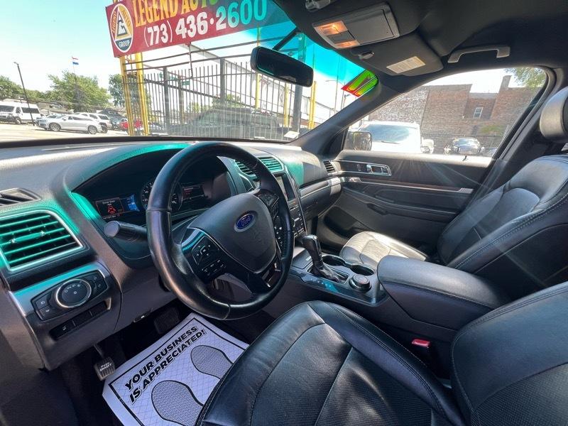 Ford Explorer Limited 4WD 2017