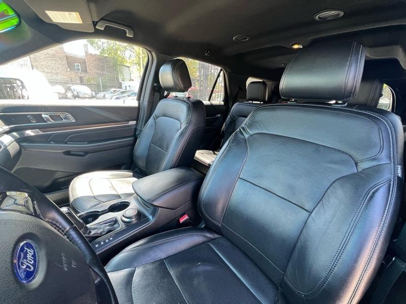 Ford Explorer Limited 4WD 2017