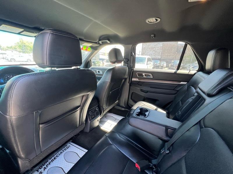 Ford Explorer Limited 4WD 2017