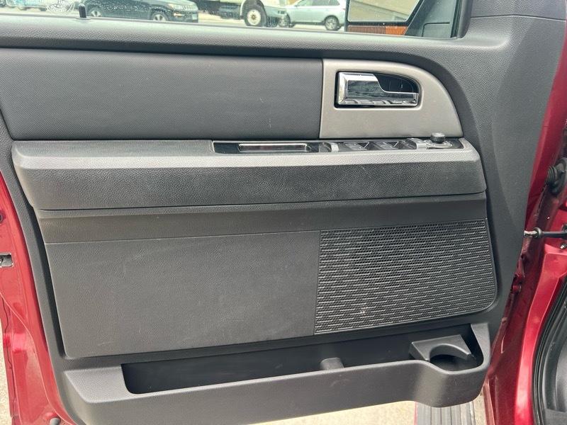 Ford Expedition EL Limited 4WD 2014