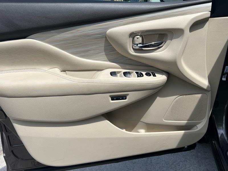 Nissan Murano SV AWD 2015