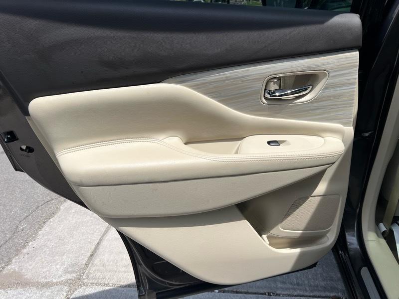 Nissan Murano SV AWD 2015