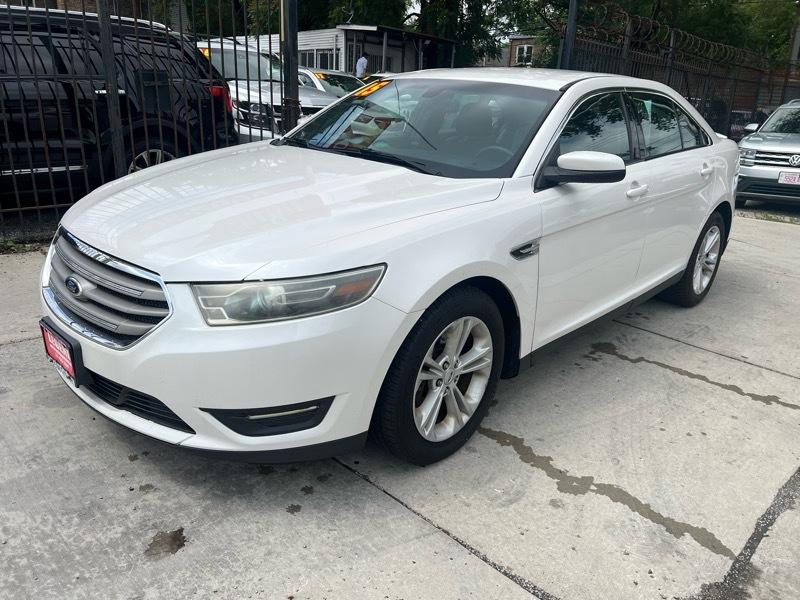 Ford Taurus SEL FWD 2015