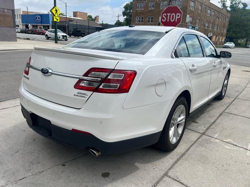 Ford Taurus SEL FWD 2015