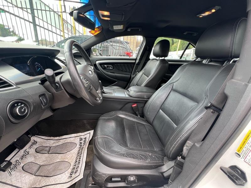 Ford Taurus SEL FWD 2015