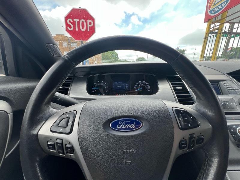 Ford Taurus SEL FWD 2015