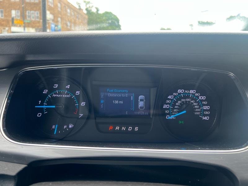 Ford Taurus SEL FWD 2015