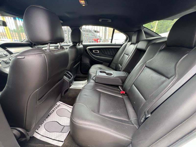 Ford Taurus SEL FWD 2015