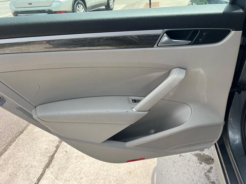 Volkswagen Passat SE 6A 2017