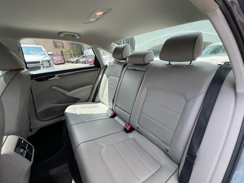Volkswagen Passat SE 6A 2017