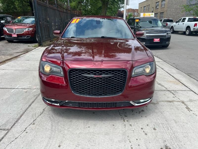 Chrysler 300 S V6 RWD 2021