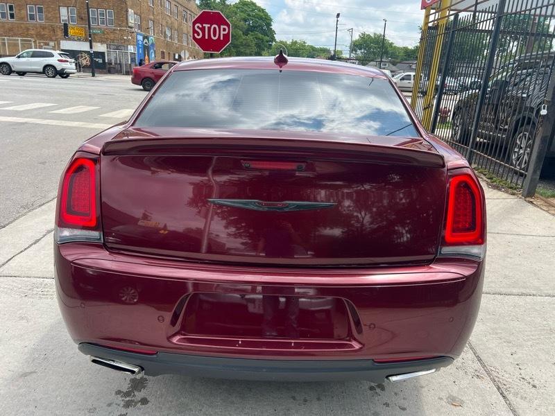 Chrysler 300 S V6 RWD 2021