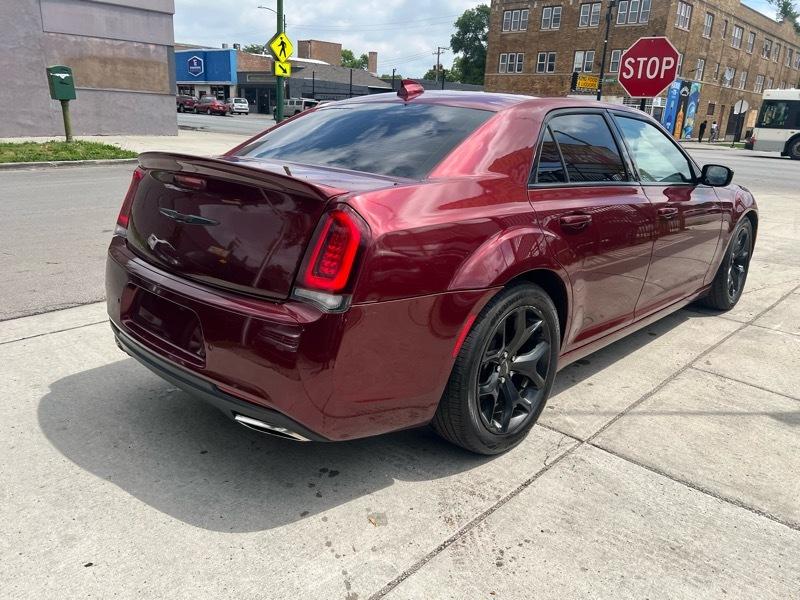 Chrysler 300 S V6 RWD 2021