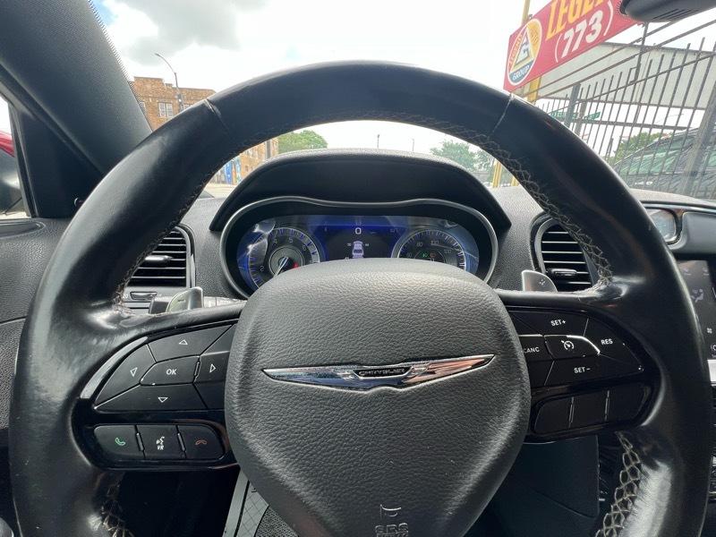 Chrysler 300 S V6 RWD 2021