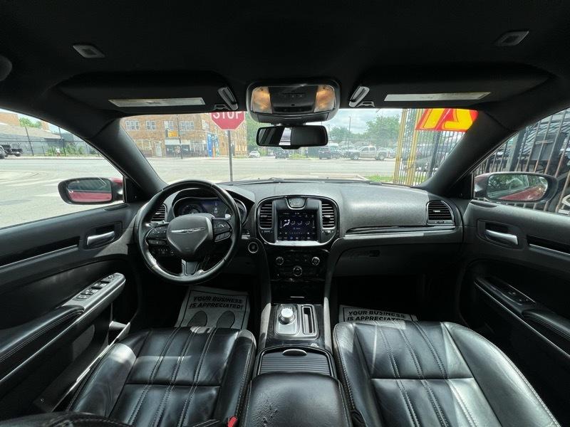 Chrysler 300 S V6 RWD 2021
