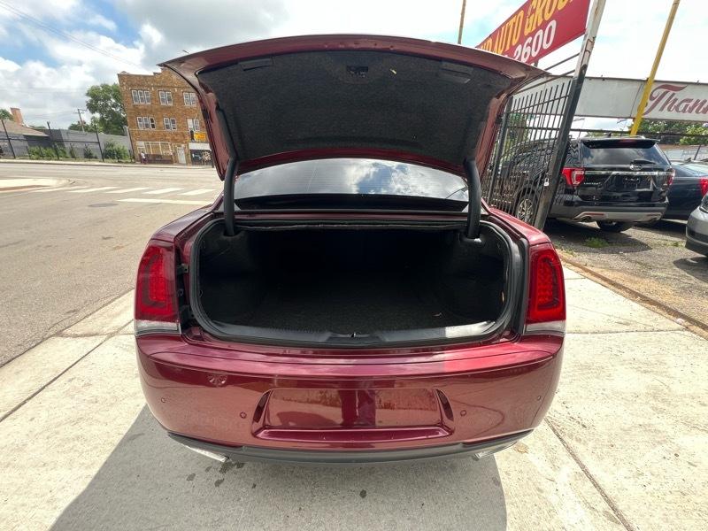 Chrysler 300 S V6 RWD 2021