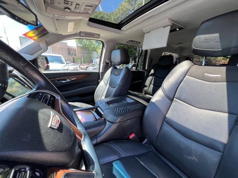 Cadillac Escalade Premium 4WD 2016