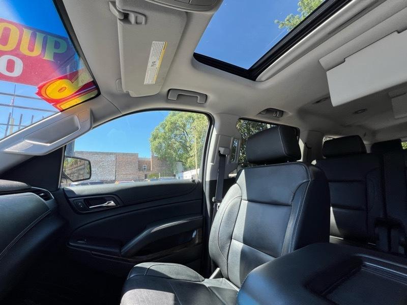 Chevrolet Suburban LT 4WD 2016