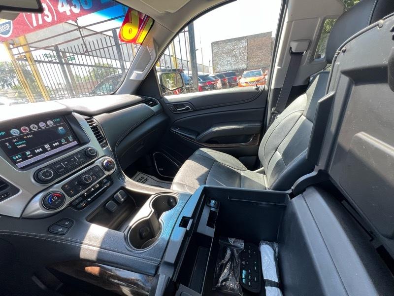 Chevrolet Suburban LT 4WD 2016