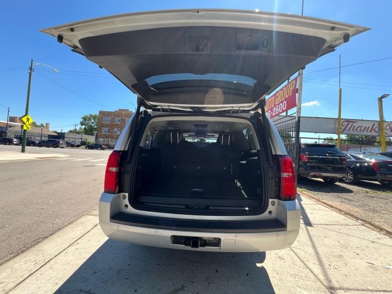 Chevrolet Suburban LT 4WD 2016