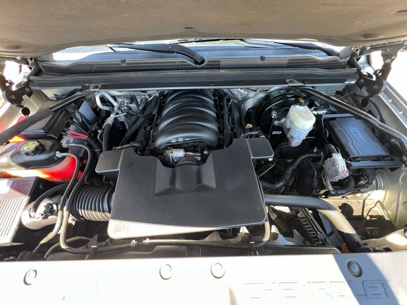 Chevrolet Suburban LT 4WD 2016