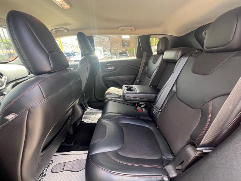 Jeep Cherokee Trailhawk 4WD 2015