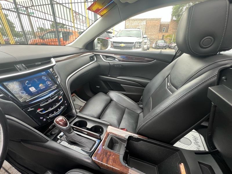 Cadillac XTS Luxury AWD 2014
