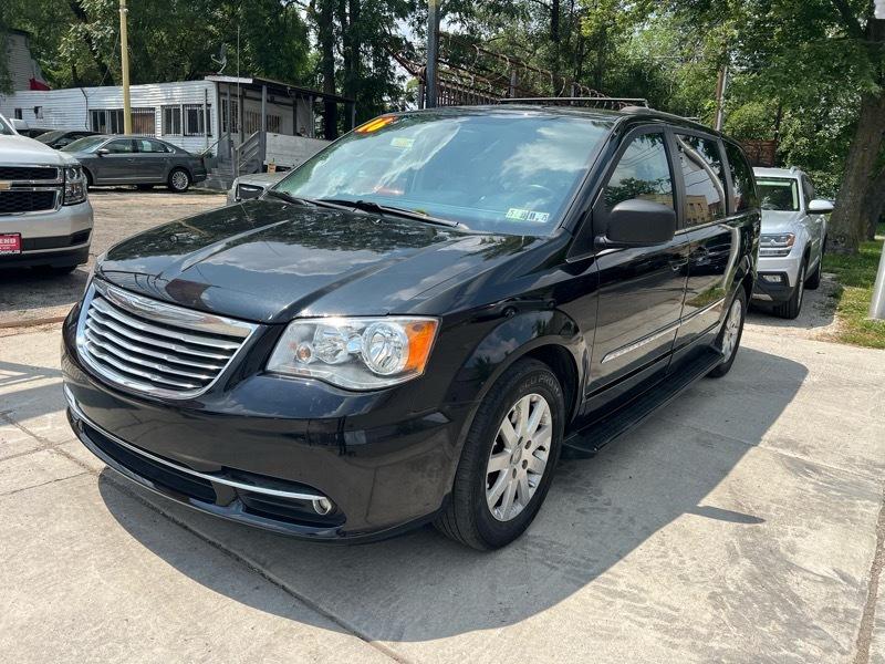 Chrysler Town & Country Touring 2016