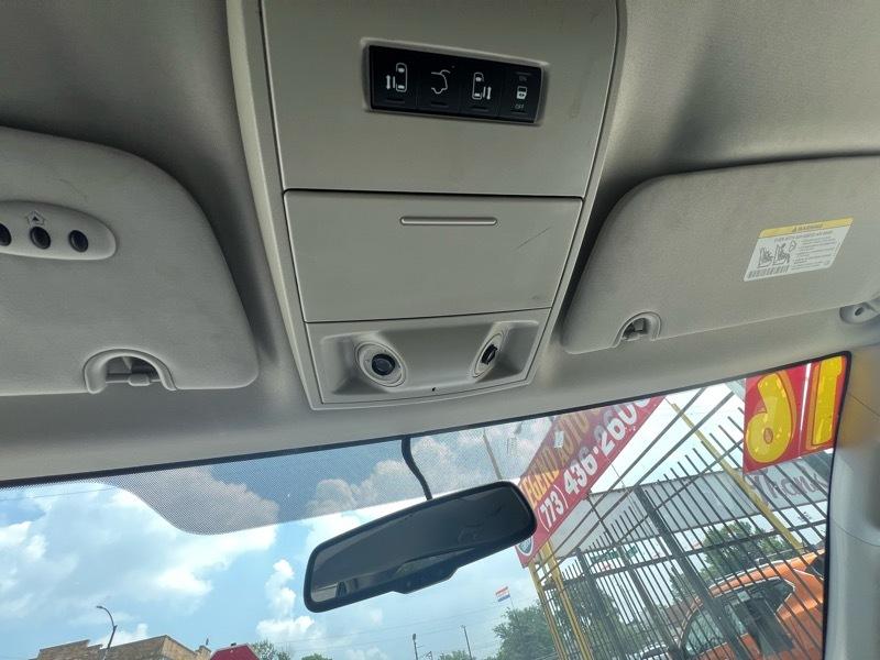 Chrysler Town & Country Touring 2016