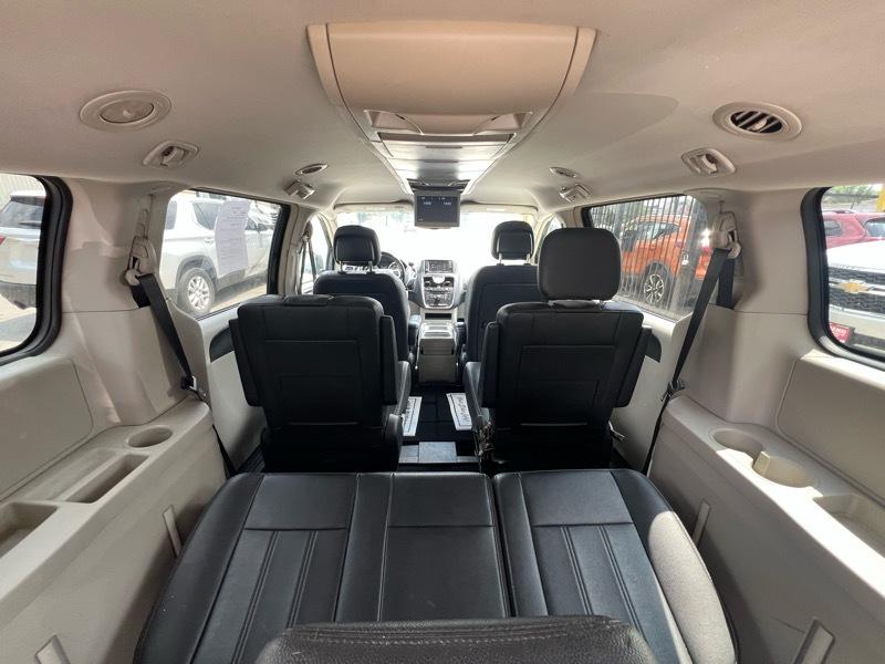Chrysler Town & Country Touring 2016