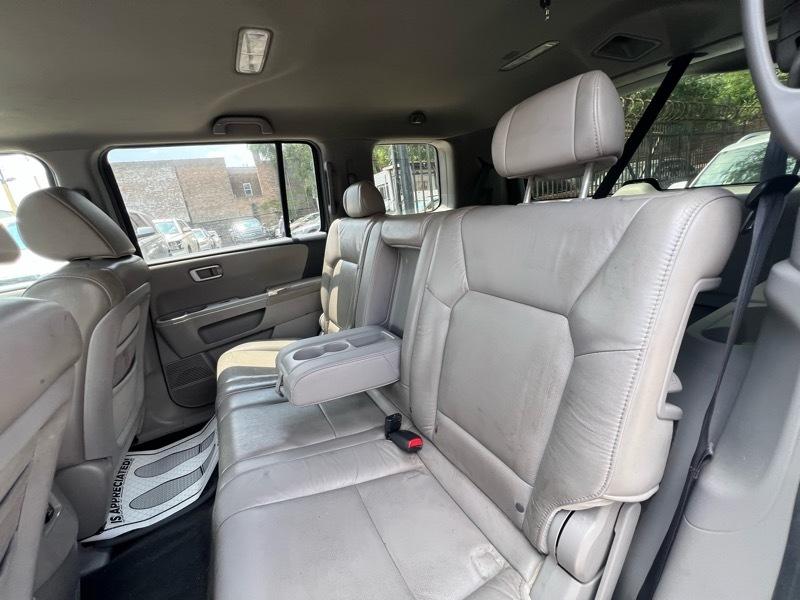 Honda Pilot EX-L 4WD 5-Spd AT 2011