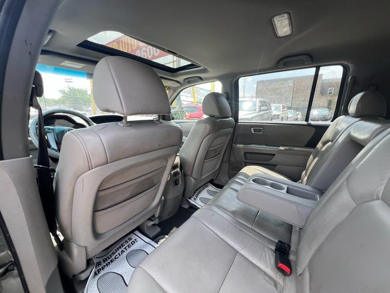 Honda Pilot EX-L 4WD 5-Spd AT 2011