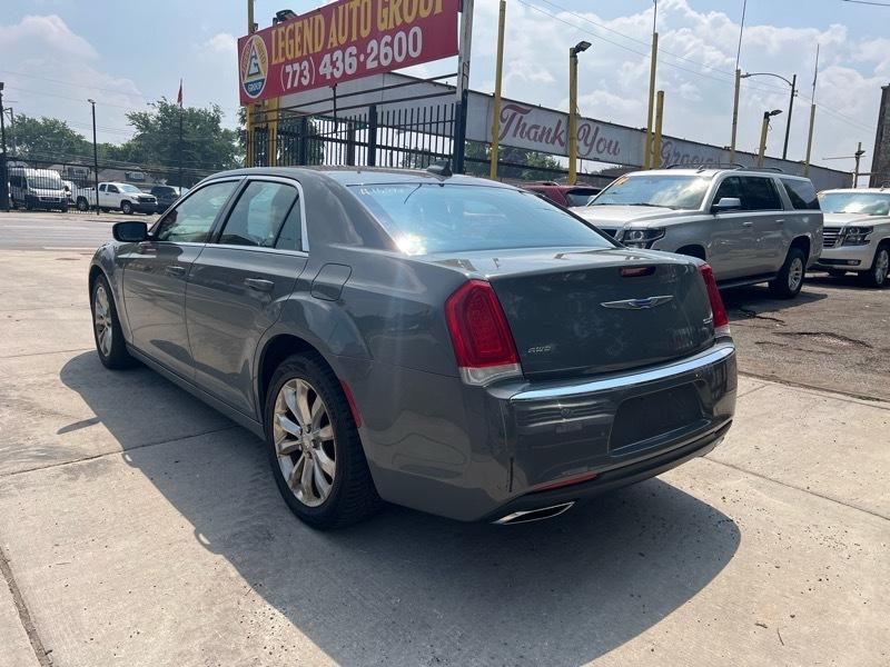 Chrysler 300 Touring AWD 2018