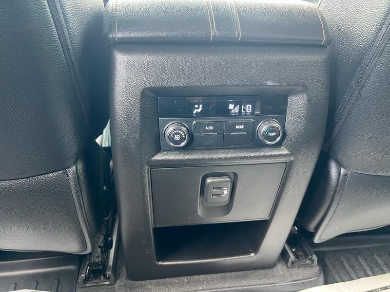 Chevrolet Traverse AWD 4dr LT Leather 2019