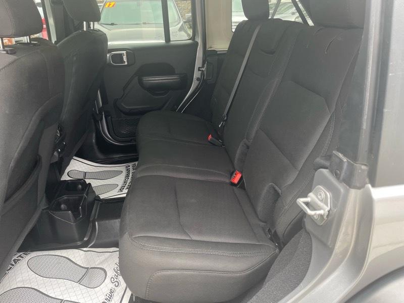Jeep Wrangler Unlimited Sport 2020