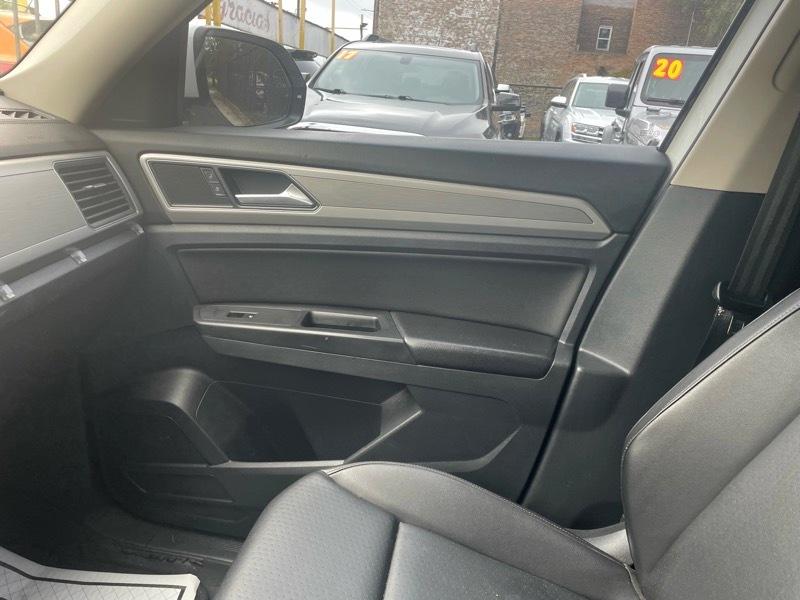 Volkswagen Atlas V6 SE 2018