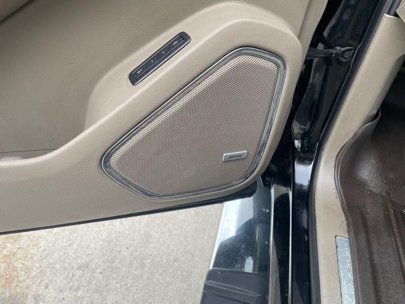 Chevrolet Suburban LTZ 4WD 2016