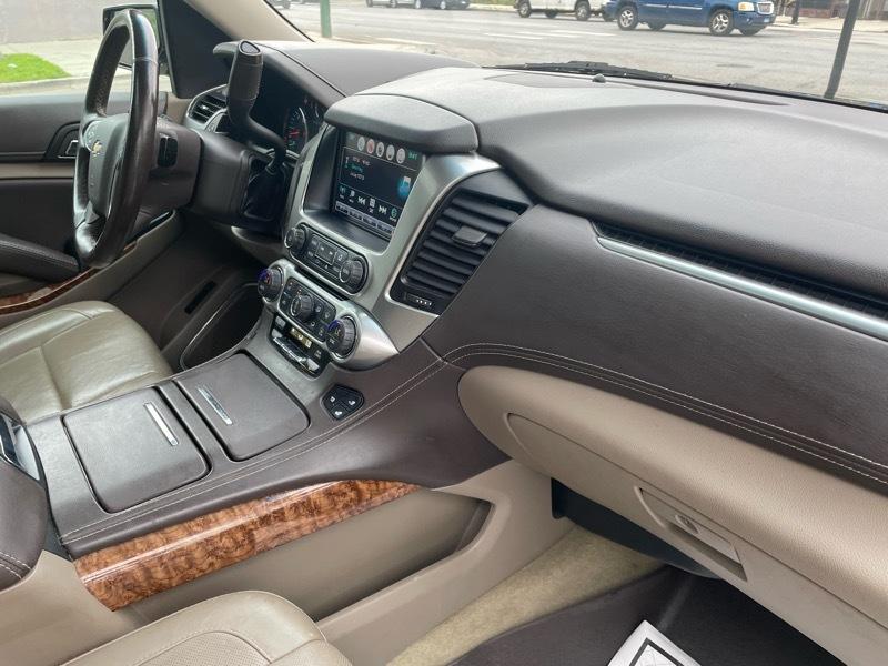 Chevrolet Suburban LTZ 4WD 2016