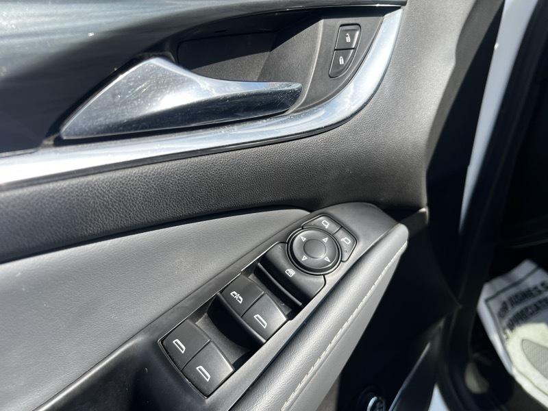 Buick Enclave Essence FWD 2019