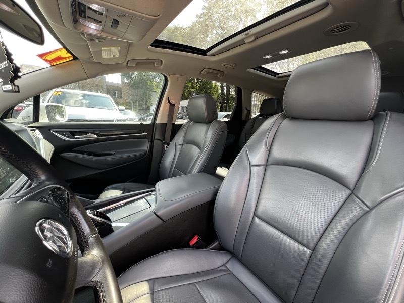 Buick Enclave Essence FWD 2019