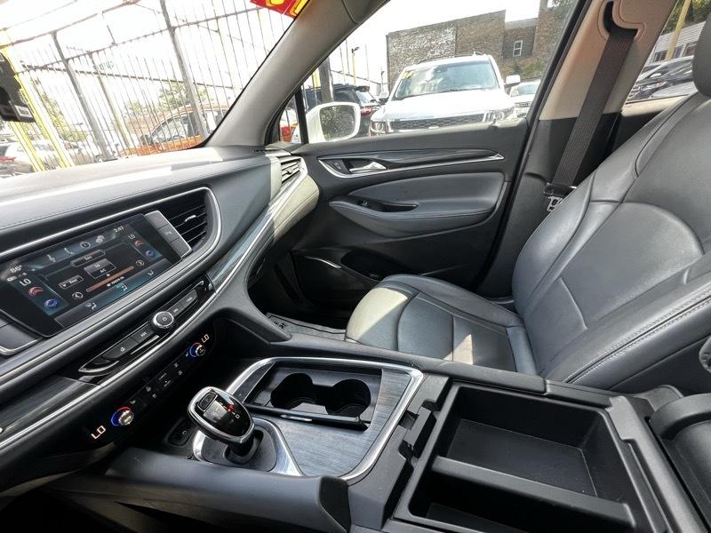 Buick Enclave Essence FWD 2019