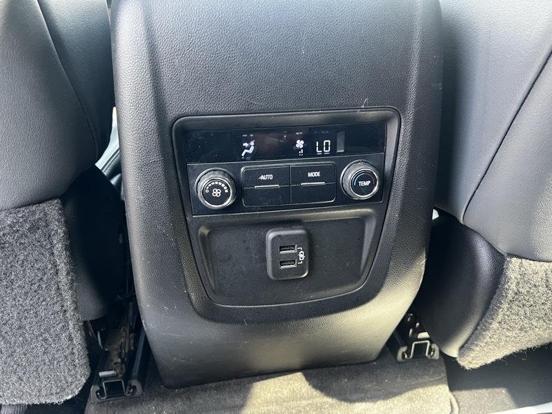 Buick Enclave Essence FWD 2019